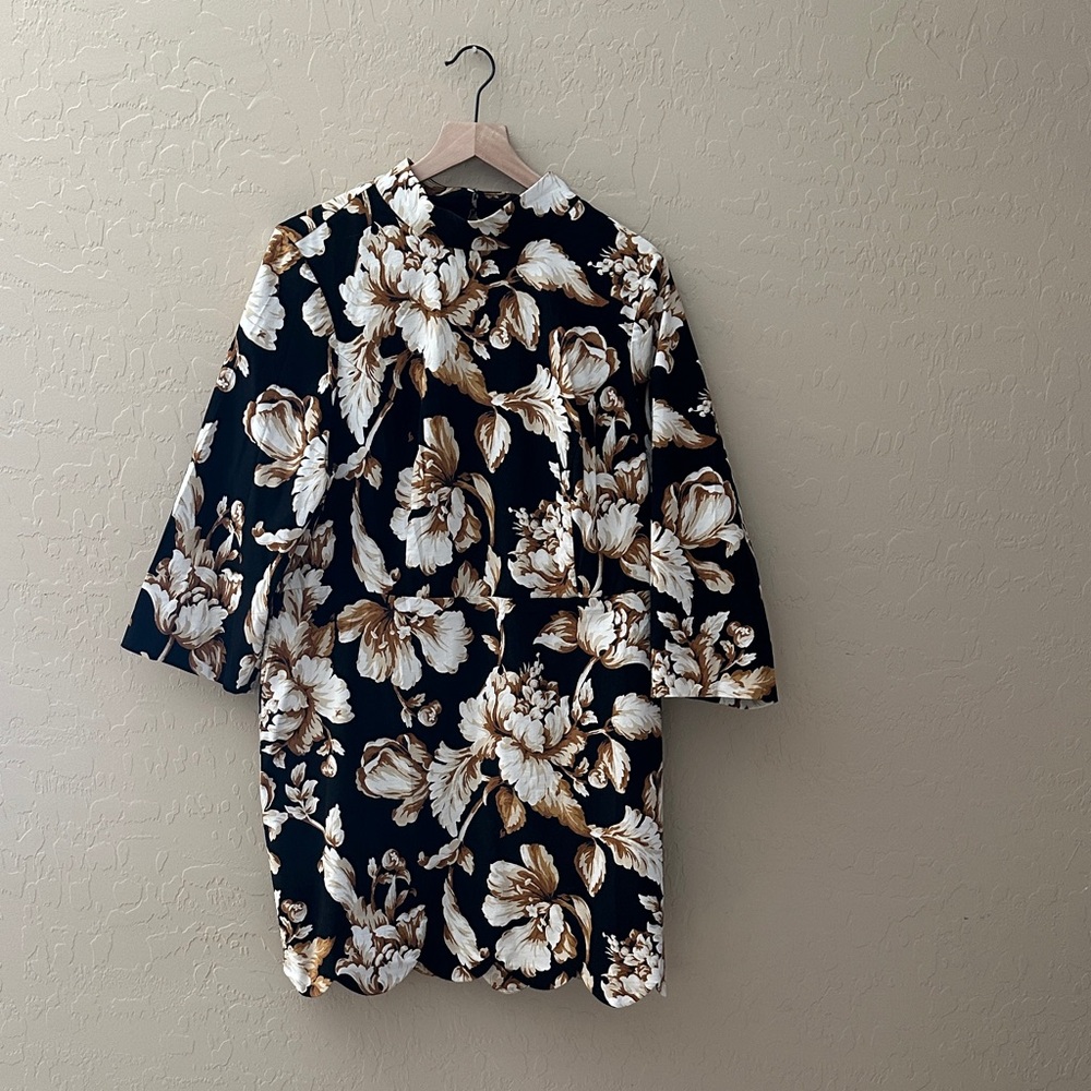 Maeve scallop mini dress with 3/4 sleeves and open back